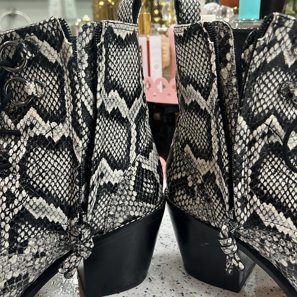 Diane Von Furstenberg Dakota Snakeskin Booties - Picture 10 of 13